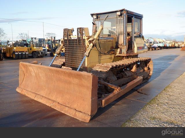Japanese used car SUVs,Japanese used car auction,Japanese used Sedan cars,Japanese used Dozer for sale,Japanese used Komatsu Dozer auction,Japanese used Toyota SUV for sale