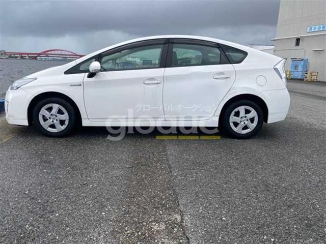 Japanese used car SUVs,Japanese used car auction,Japanese used Sedan cars,Japanese used Hatchback for sale,Japanese used Toyota Hatchback auction,Japanese used Toyota SUV for sale